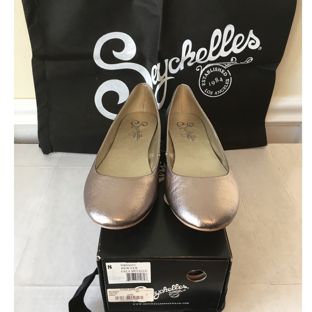 NEW Seychelles Women's Gala Ballet Flat Pewter
